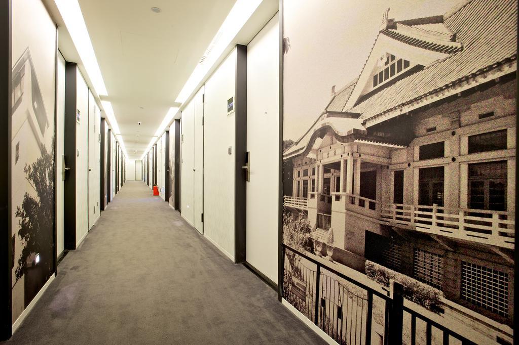 Fx Hotel Tainan Esterno foto